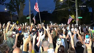 Curtis Sliwa & Huge Crowd Protest Migrants at Staten Island St John Villa School NYC 8.28.23