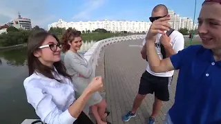 KISSING PRANK RUSSIA