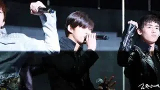 120215 2PM Look Optical - 2PM Taecyeon Mike Problem Cam