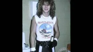 Iron maiden-Clive Burr drum solo - Live Madrid 1982