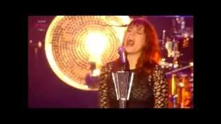 Florence + The Machine - No Light, No Light (Live Reading Festival 2012)