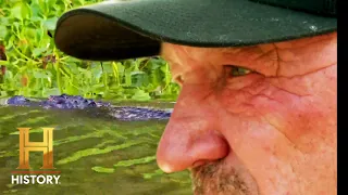 Swamp People: Hunters Battle Nature's Wrath (Season 15)