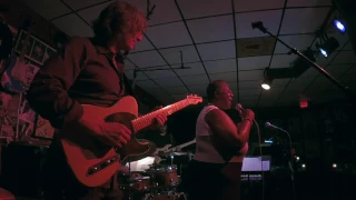 Allen Hinds   Live at the Baked Potato   Ain't No Sunshine Feat Randy Crawford