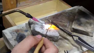 Haciendo un anillo de oro paso a paso