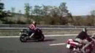 Suzuki Gsxr 750 L 1990 vs cbr600 2005