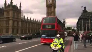 Dynamo magician impossible levitates on side of london bus AMAZING 2013