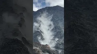 Mont Blanc, 04 août 2022 : chutes de pierres dans le couloir du Goûter