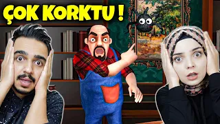 KIZGIN KOMŞU ÖRÜMCEKTEN ÇOK KORKTU! | SCARY STRANGER 3D