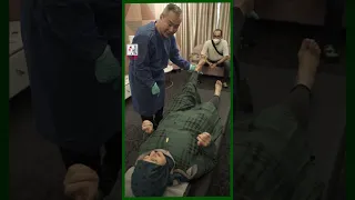 Ibu from Indonesia suffers when sitting down for too long. Watch how happy she is at the end 😊😆😃