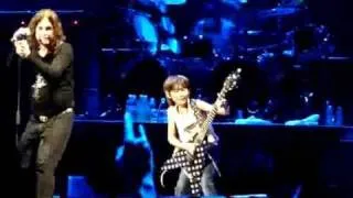 Ozzy doing CRAZY TRAIN with very young japanese guitarist Yuto Miyazawa.
