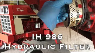 IH 986 Hydraulic Filter Change