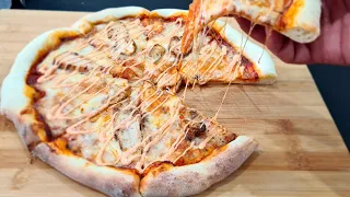 Овощная пицца. Куриная пицца с грибами. Italian pizza.