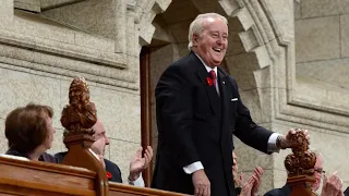 Pluie d'hommages pour Brian Mulroney