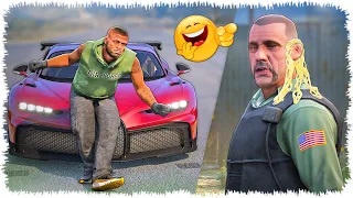 Джонни полицейскидің құлағына лапша іліп алдап кетті (GTA V)