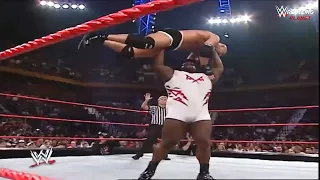 Goldberg Vs Mark Henry Oct.6,2003 WWE RAW