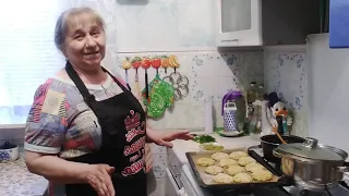 ПЕЧЕНЬЕ ОВСЯНОЕ  .  А НА ОБЕД РАССОЛЬНИК И КОМПОТ