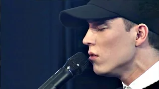 Loic Nottet - Lost on you (LP cover, live)