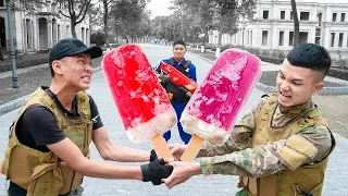 Battle Nerf War: Salesman Ice Cream Cone & Blue Police Nerf Guns Two Robbers Group