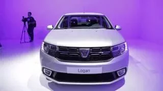 2017 Dacia Logan Facelifted  премьера парижский автосалон 2016 4k (Ultrahd)