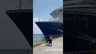 LARGEST CARNIVAL SHIP MARDI GRAS SIZE OF CITY TURKS CAICOS