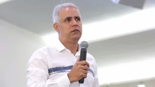 Pastor Cláudio Duarte - Em busca da felicidade