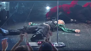 Machine Gun Kelly destroys guitar at VMAs