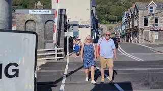 *Double Hangman* Barmouth South Level Crossing