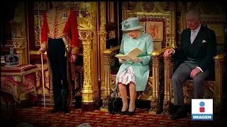 La reina Isabel II se enteró por TV de la renuncia de Harry | Noticias con Yuriria Sierra