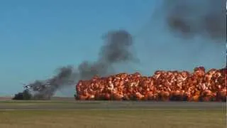 Skip Stewart Tinstix of Dynamite Avalon Airshow 2013 HD