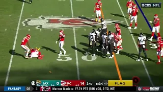 JuJu Smith-Schuster SCARY INJURY after taking big hit