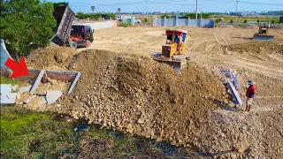Epic 02 Completed! video, Push the fence and pour the soil, Bulldozer KOMATSU D31A & Dump Truck 5Ton