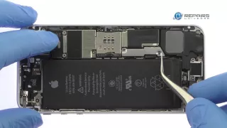 iPhone SE Battery Replacement Guide - RepairsUniverse