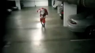 Drunk Santa Caught On Surveillance Cam !