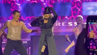 Shania Twain - That Don’t Impress Me Much - Opening Night Come On Over Residency 10 May 2024