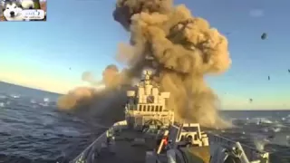 Атака корабля   Момент попадание ракеты