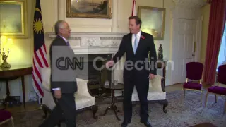 UK:CAMERON MTG WITH MALAYSIAN PM RAZAK