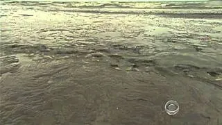The CBS Evening News with Scott Pelley - Feds pin most blame for oil spill on BP