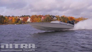 Nitra Boats 29 with twin Mercury 400R