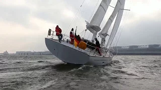 Besonderes Boot Opus 68: das segelnde Luxuszimmer