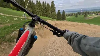 Bike park Metabief piste rouge dolomites