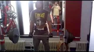 Holiday fitness České Budějovice-Deadlift 130 kg.mp4