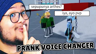 AKU PAKAI VOICE CHANGER UNTUK PRANK YOUTUBER DAN AMBIL BUAH KITSUNE NYA DI BLOX FRUITS!?