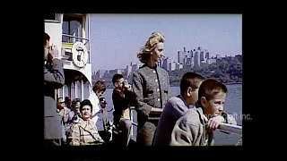 Wonderful New York 1961. In Technirama and Technicolor by Pan American Airlines.