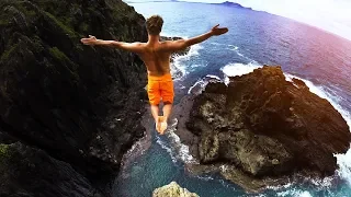 Cliff Jumping Hawaii 2.0 - 80 Foot Jump!