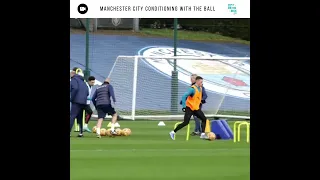 Manchester City Conditioning with the ball