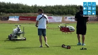 EC 120 & ROBINSON R22 VARIO RC SCALE HELICOPTERS DENNIS ENGEL & FRANCIS PADUWAL EUROFLUGTAG 2016