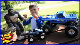 Finding Bigfoot Playing with My Bigfoot RC Monster Trucks