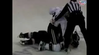 Hockeyfighters.cz  Philip Samuelsson vs Matt Pope.wmv