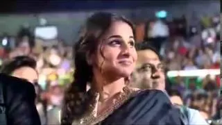 vlc record 2013 12 08 20h54m33s Madhuri Dixit Performance @ IIFA 2013 mp4