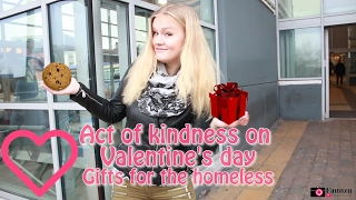 Act of kindness on Valentine's day - Helping homeless people